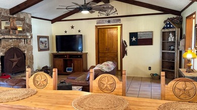 Spectacular and Long Range Country Views. End of road privacy, 1 - photo 13