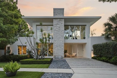 Envisioned by acclaimed architect Phil Kean and originally - photo 3