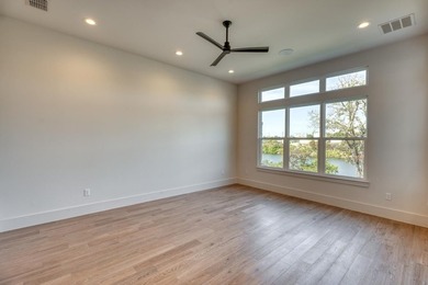 This amazing Lake Marble Falls property offers a fantastic - photo 14
