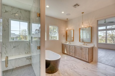 This amazing Lake Marble Falls property offers a fantastic - photo 16