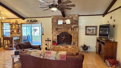Spectacular and Long Range Country Views. End of road privacy, 1 - photo 16