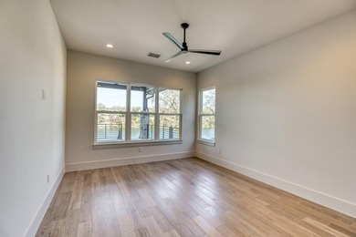 This amazing Lake Marble Falls property offers a fantastic - photo 17