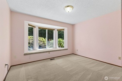 Back on market due to buyer financing. No fault of the seller or - photo 18