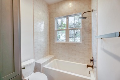 This amazing Lake Marble Falls property offers a fantastic - photo 21