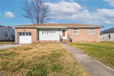 Elizabeth River Home For Sale in Chesapeake Virginia