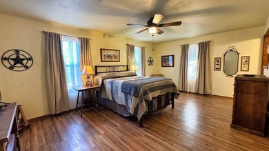 Spectacular and Long Range Country Views. End of road privacy, 1 - photo 22