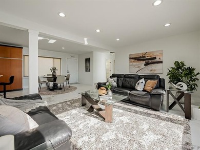WATERFRONT HOME YOU DO NOT WANT TO MISS!! Discover the ultimate - photo 9