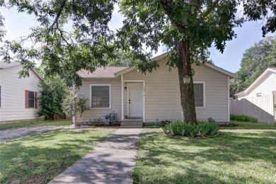 Lake Waco Home For Sale in Waco Texas