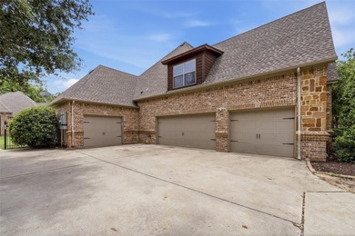 Welcome to this extraordinary gated estate in The Orchards - photo 4