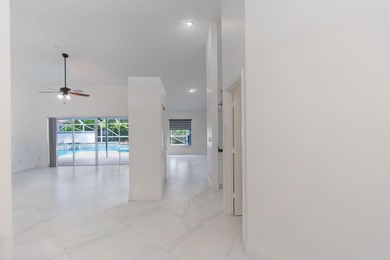 Gracefully situated on a quiet cul-de-sac within the exclusive - photo 7