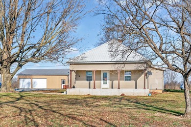 Stockton Lake Home For Sale in Greenfield Missouri