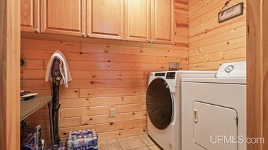 his beautiful home is located on the Cisco Chain, which features - photo 8