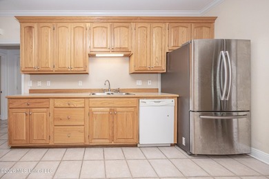 Welcome home to this spacious 3-bedroom, 2-bath brick home - photo 24
