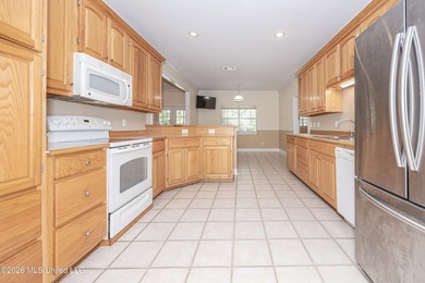 Welcome home to this spacious 3-bedroom, 2-bath brick home - photo 25