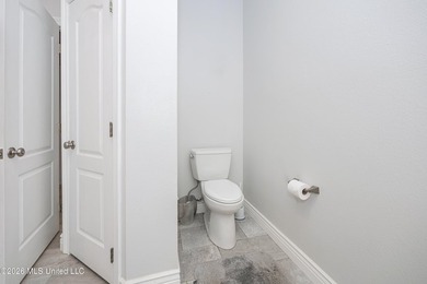 Welcome home to this spacious 3-bedroom, 2-bath brick home - photo 30