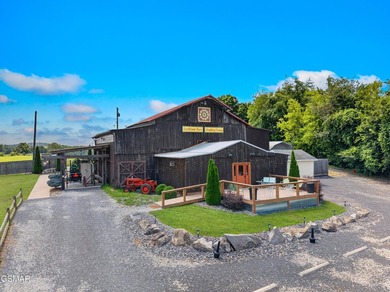 Welcome to Sunflower Barn, a rare opportunity to own an - photo 4