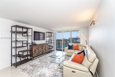 Live with intention in this stylish 2BR, 2BA condo at Commodore - photo 3