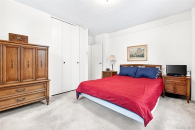 Discover this well-maintained and spacious 2-bed, 1-bath co-op