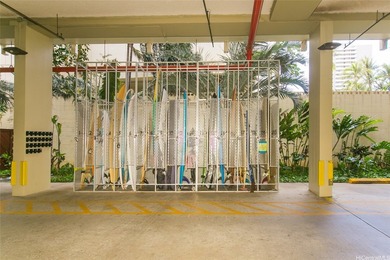 Legal Lodging Unit in Waikiki! Well-maintained studio on the - photo 13