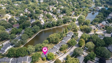 Welcome to this beautifully maintained end-unit townhome that - photo 32
