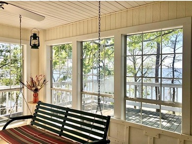 a Perfect Sanctuary to enjoy Sam Rayburn Lake Life! WATERFRONT - photo 5