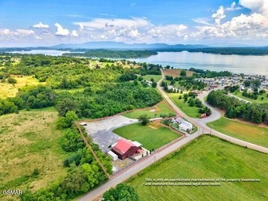 Welcome to Sunflower Barn, a rare opportunity to own an - photo 2