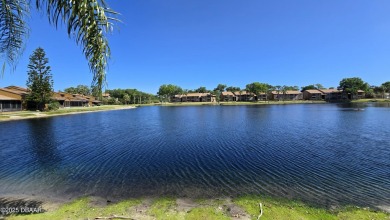 Lake Townhome/Townhouse For Sale in Daytona Beach, Florida