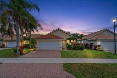 Welcome to Lake Charles in St. Lucie West! This well maintained - photo 1