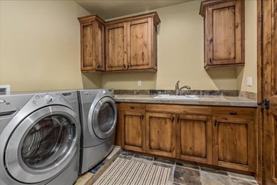 Luxury mountain estate in Tamarack's Whitewater Estates along - photo 33