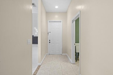 Welcome to Lake Charles in St. Lucie West! This well maintained - photo 4