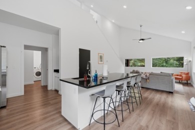 Dream Get Away/Nightly Rental  Modern and ready for you. - photo 21