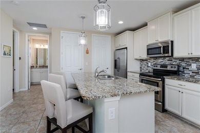WELCOME TO THE AMENITY RICH COMMUNITY OF NAPLES RESERVE! THIS - photo 3