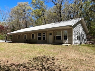Lake Hudson Home Sale Pending in Locust Grove Oklahoma