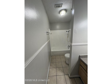 Looking to expand your investment portfolio? This 15-unit - photo 12