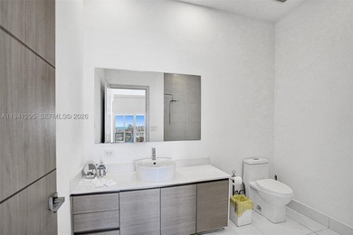 Premier corner penthouse offering the best two-bedroom layout - photo 17