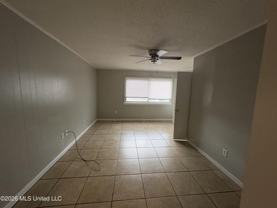 Looking to expand your investment portfolio? This 15-unit - photo 30