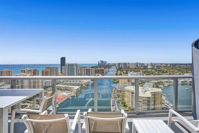 Premier corner penthouse offering the best two-bedroom layout - photo 31