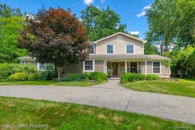 Lake Home For Sale in West Bloomfield, Michigan