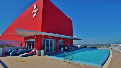 Premier corner penthouse offering the best two-bedroom layout - photo 45