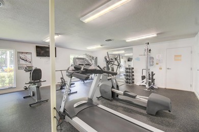Charming 1-bedroom, 1-bath ground floor condo located in the - photo 31