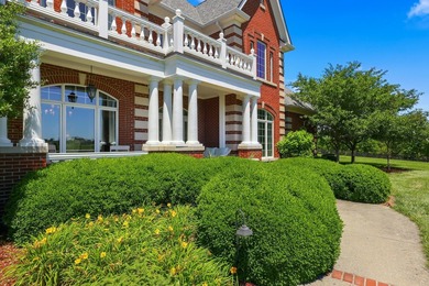 Beautifully maintained, thoughtfully appointed, and ideally - photo 10