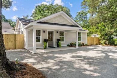 Beautifully renovated 3-bedroom, 2-bath home in Riverland - photo 1