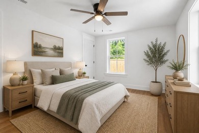 Beautifully renovated 3-bedroom, 2-bath home in Riverland - photo 10