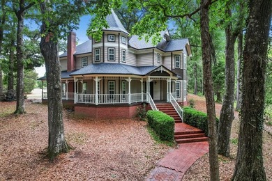 (private lake, pond, coastal) Home For Sale in Headland Alabama