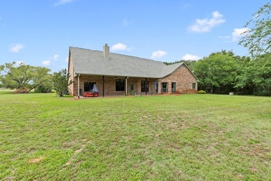 Custom-built 4-bedroom, 3-bath home on nearly 5 acres with a - photo 7