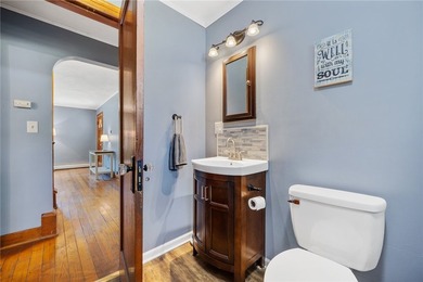 Welcome home to this spacious and well cared for property - photo 12