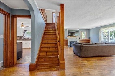 Welcome home to this spacious and well cared for property - photo 14