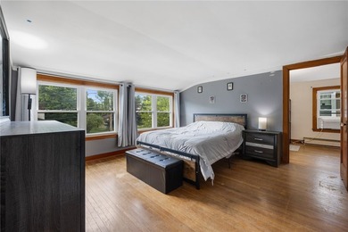 Welcome home to this spacious and well cared for property - photo 31