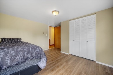 Welcome home to this spacious and well cared for property - photo 36