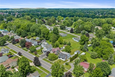 Welcome home to this spacious and well cared for property - photo 47